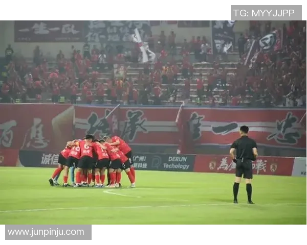 广州街舞队边路渗透战术分析及其在比赛中的得失评估